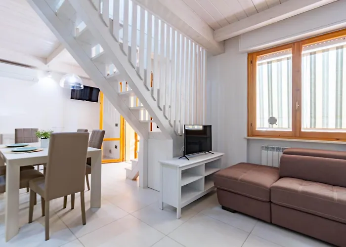 Paolucci Trilo Luxury - Myho Casa Apartment